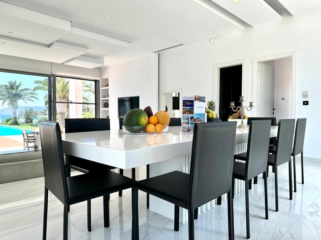 Leblanc Luxurious Beachfront Villa, Gcollectiongr Ermioni Exterior foto