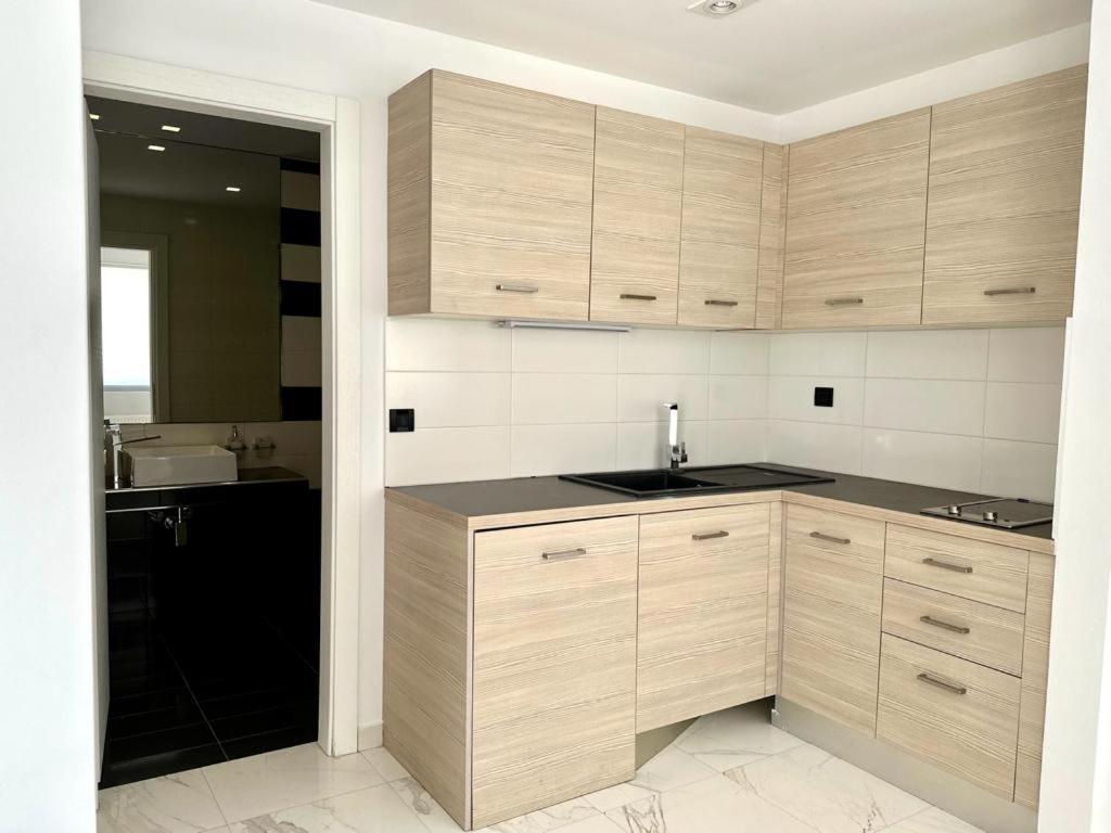 Leblanc Luxurious Beachfront Villa, Gcollectiongr Ermioni Exterior foto