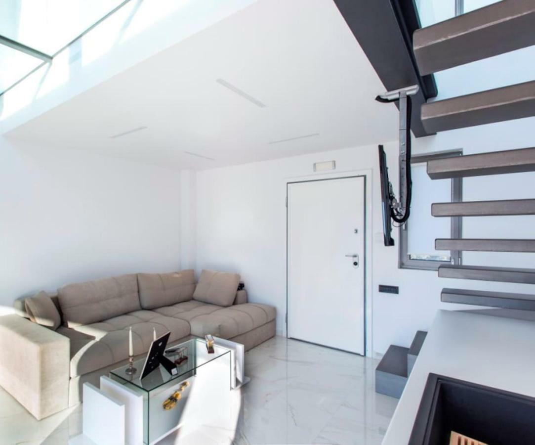Leblanc Luxurious Beachfront Villa, Gcollectiongr Ermioni Exterior foto